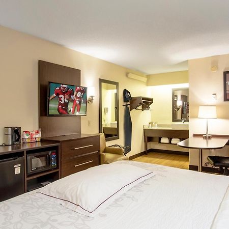 Red Roof Inn Plus+ St. Louis - Forest Park / Hampton Ave. Eksteriør bilde