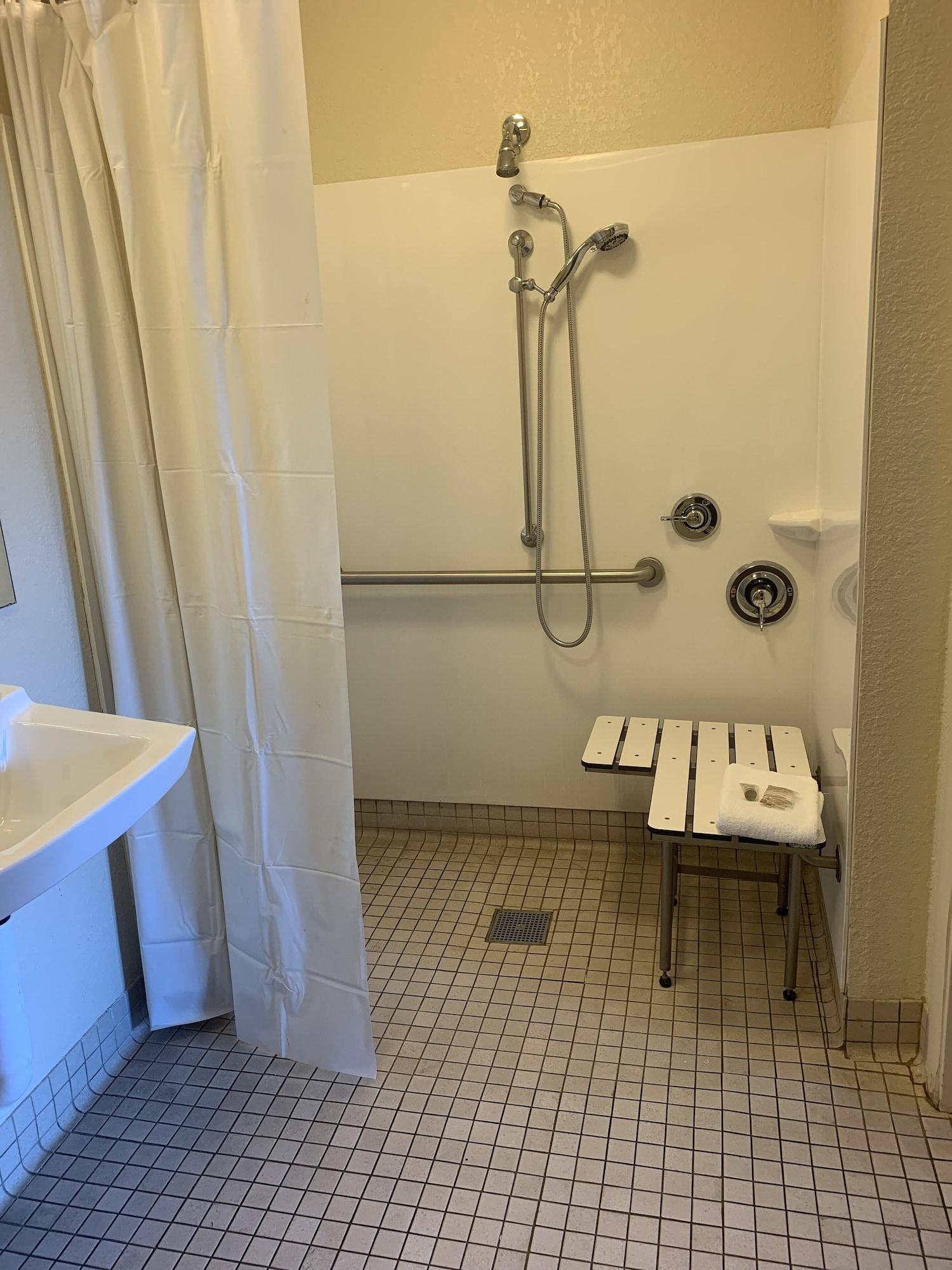 Red Roof Inn Plus+ St. Louis - Forest Park / Hampton Ave. Eksteriør bilde