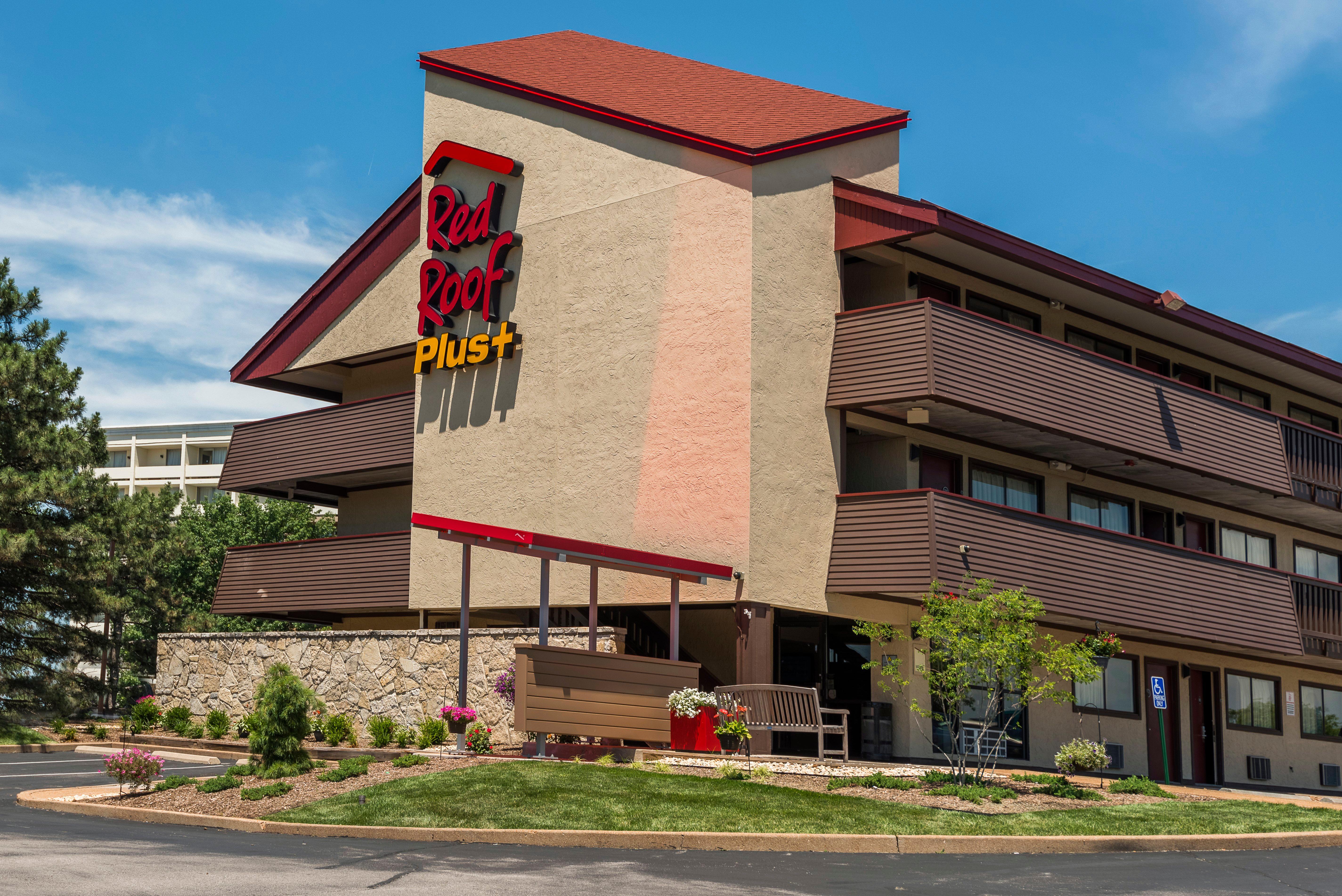 Red Roof Inn Plus+ St. Louis - Forest Park / Hampton Ave. Eksteriør bilde