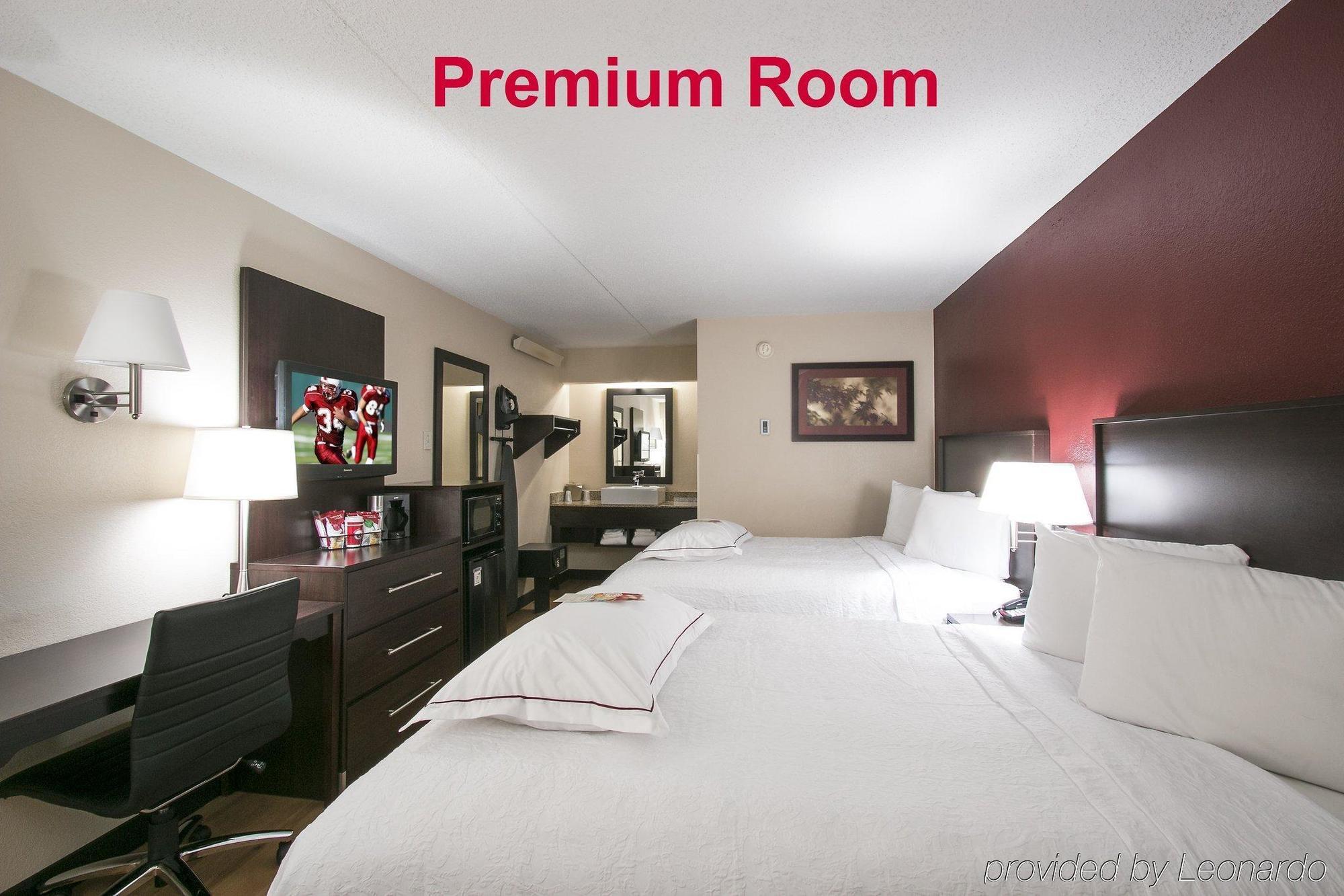 Red Roof Inn Plus+ St. Louis - Forest Park / Hampton Ave. Eksteriør bilde
