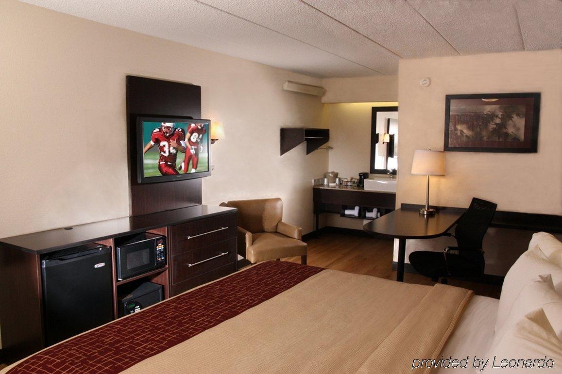Red Roof Inn Plus+ St. Louis - Forest Park / Hampton Ave. Rom bilde