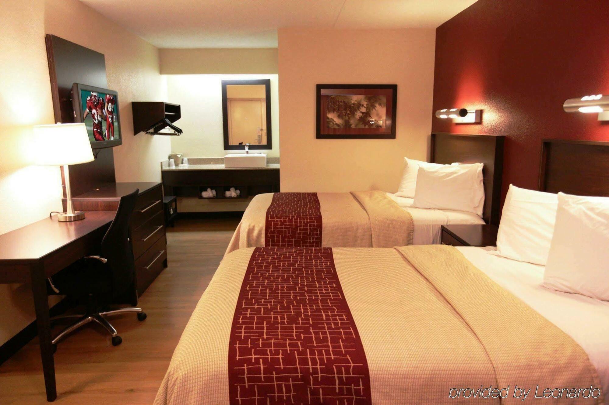 Red Roof Inn Plus+ St. Louis - Forest Park / Hampton Ave. Eksteriør bilde