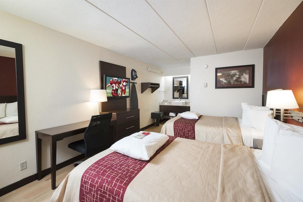 Red Roof Inn Plus+ St. Louis - Forest Park / Hampton Ave. Eksteriør bilde